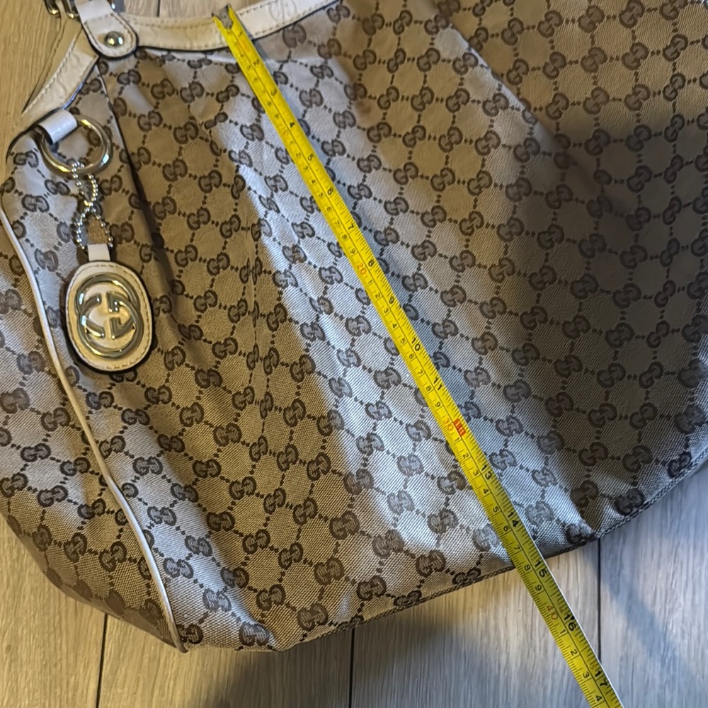 Gucci Brown Monogram Tote Bag - Picture 12 of 12